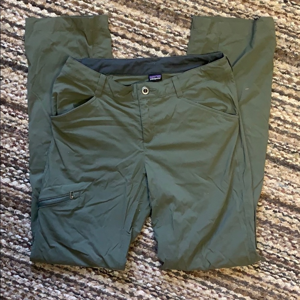Patagonia Hiking Pants size 2 Women’s